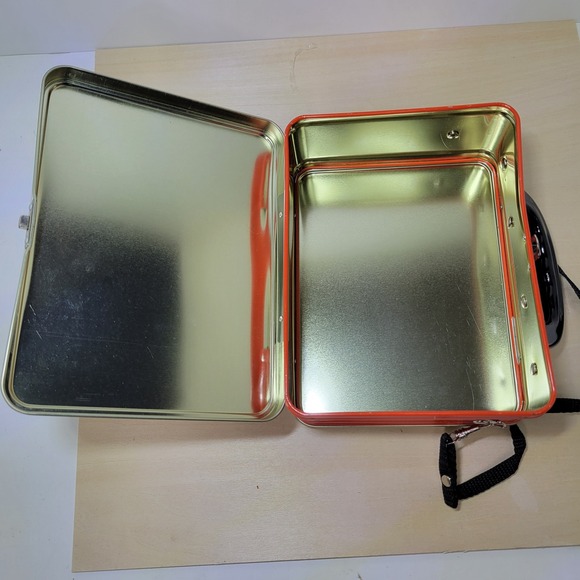 Vintage Style Metal Lunchbox‎ with Strap Retro Children Playing School Orange - Picture 7 of 7